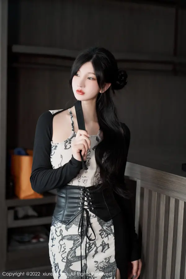 Vol. 05623 周于希Sally(95P)