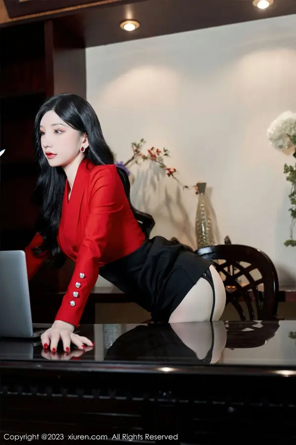 Vol. 06101 周于希Sally(85P)