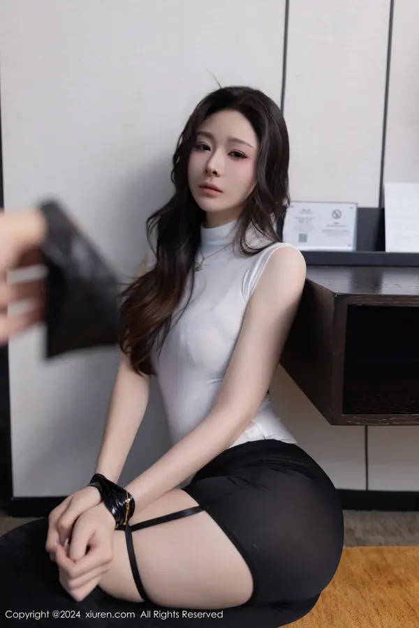 Vol. 08270 小逗逗(81P)