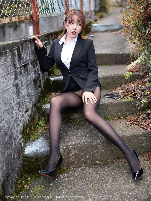 Vol. 0113 黄楽然(45P)
