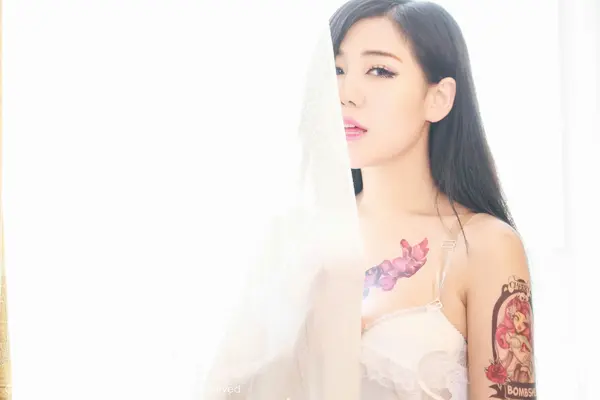 Vol. 00356 旭旭(71P)