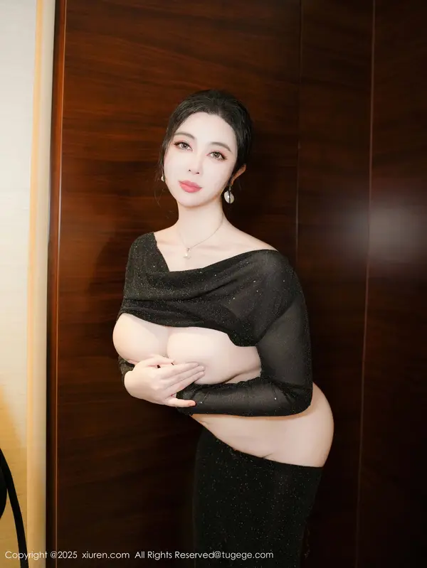 Vol. 09725 风景尤美(75P)