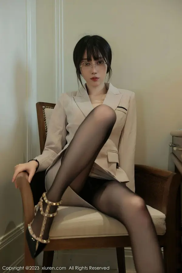 Vol. 06428 玥儿玥er(57P)