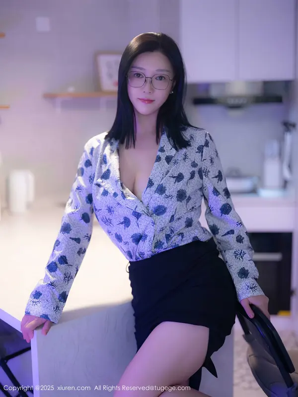 Vol. 10866 雅茹老师(62P)