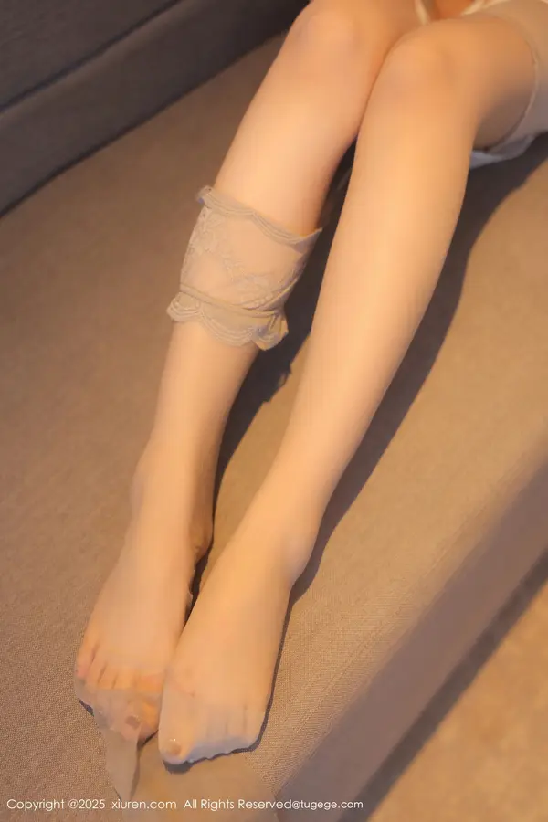 Vol. 10083 爱酱里(98P)
