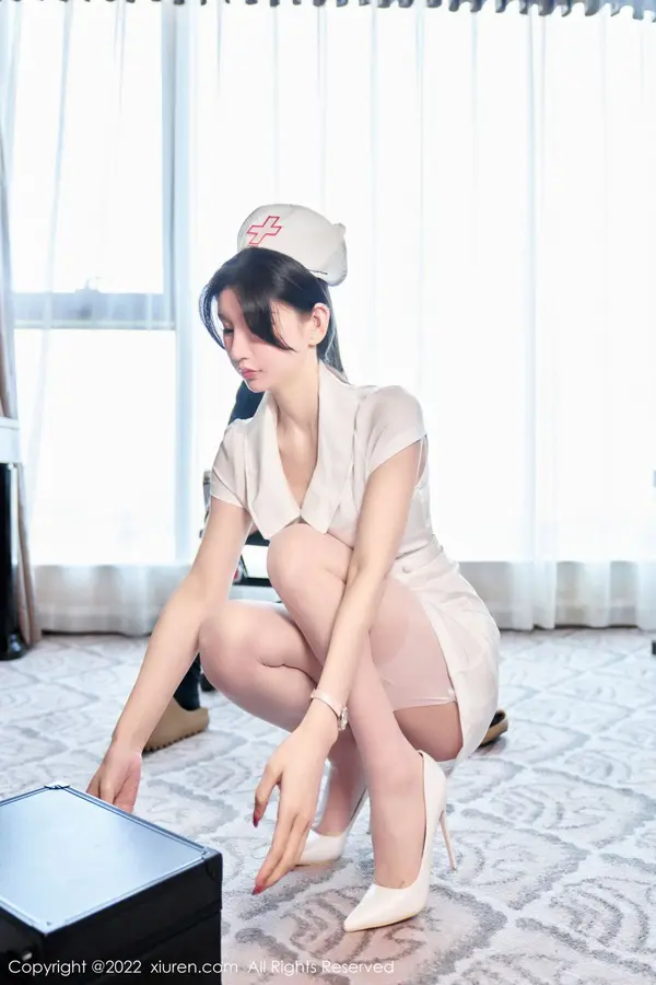 Vol. 05746 周于希Sally(81P)