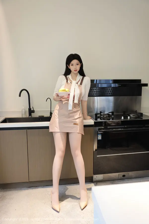 Vol. 11207 奶思兔(81P)