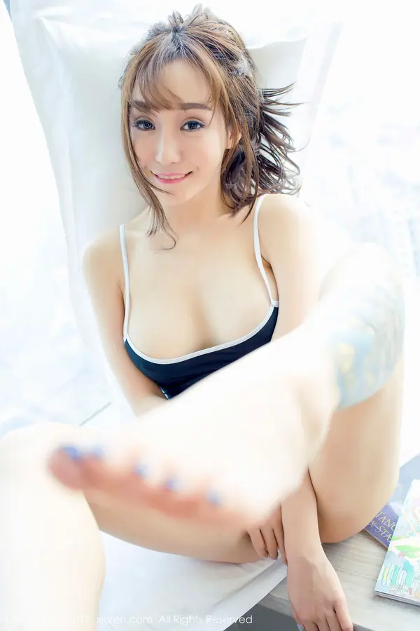 Vol. 00821 顾灿(51P)