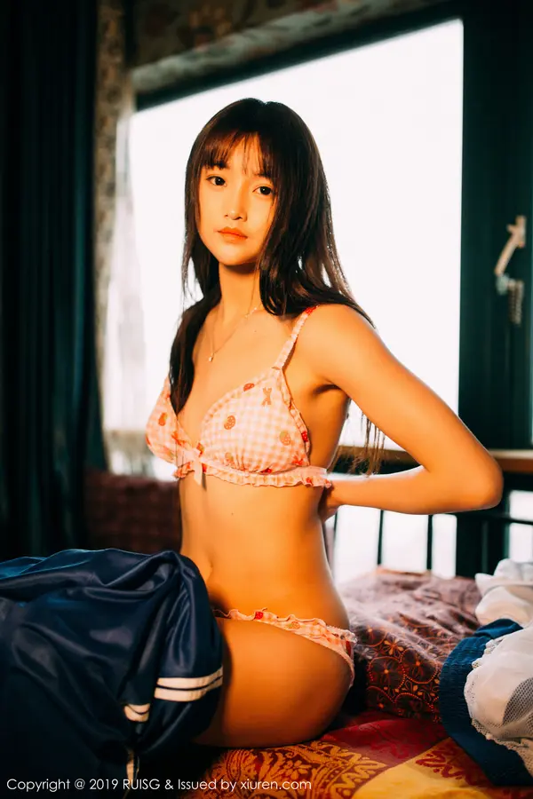 Vol. 0069 圆圆Daphne(51P)
