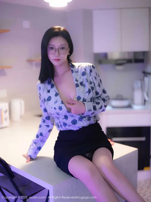 Vol. 10866 雅茹老师(62P)