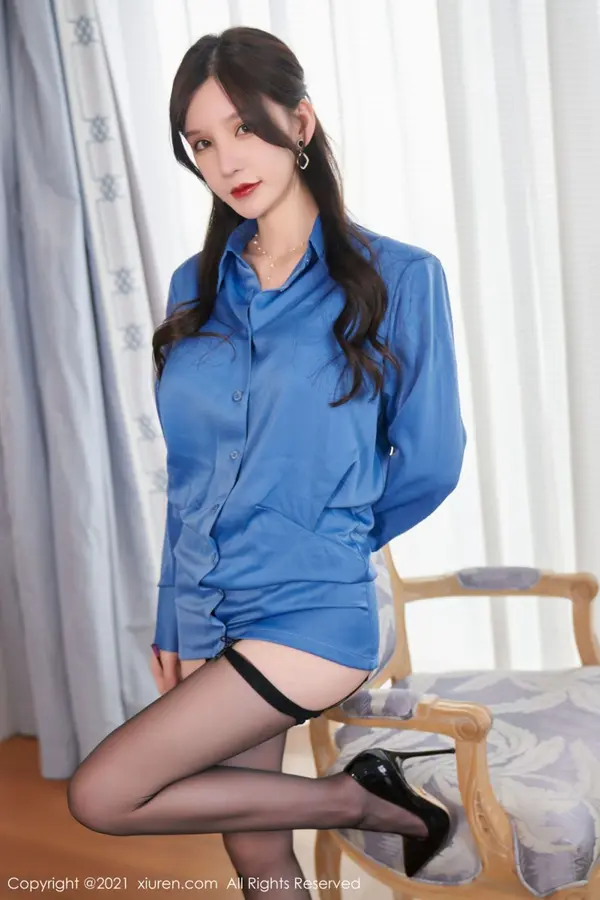 Vol. 03904 周于希Sandy(72P)