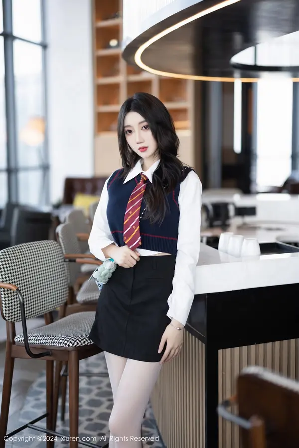 Vol. 08247 玥儿玥(83P)