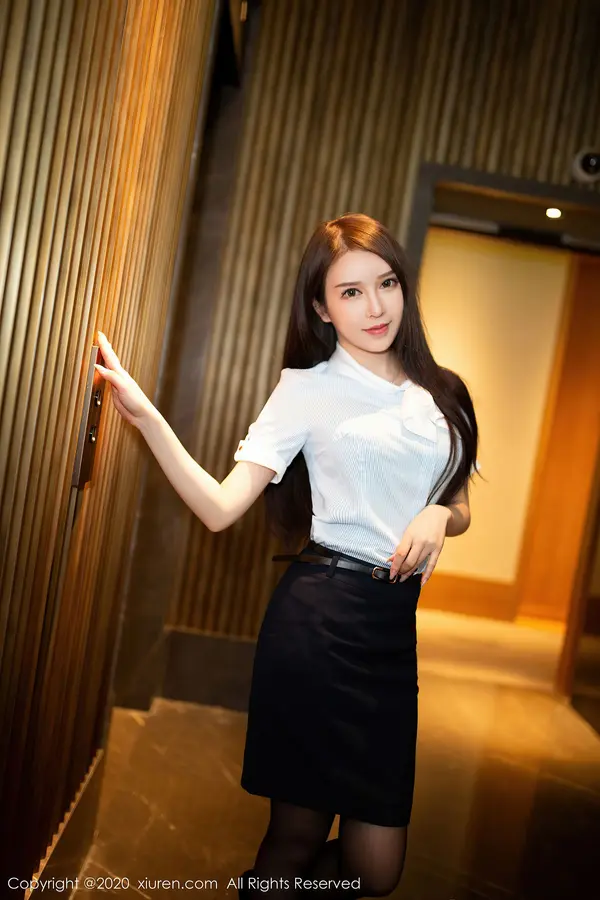 Vol. 02819 玉兔miki(61P)