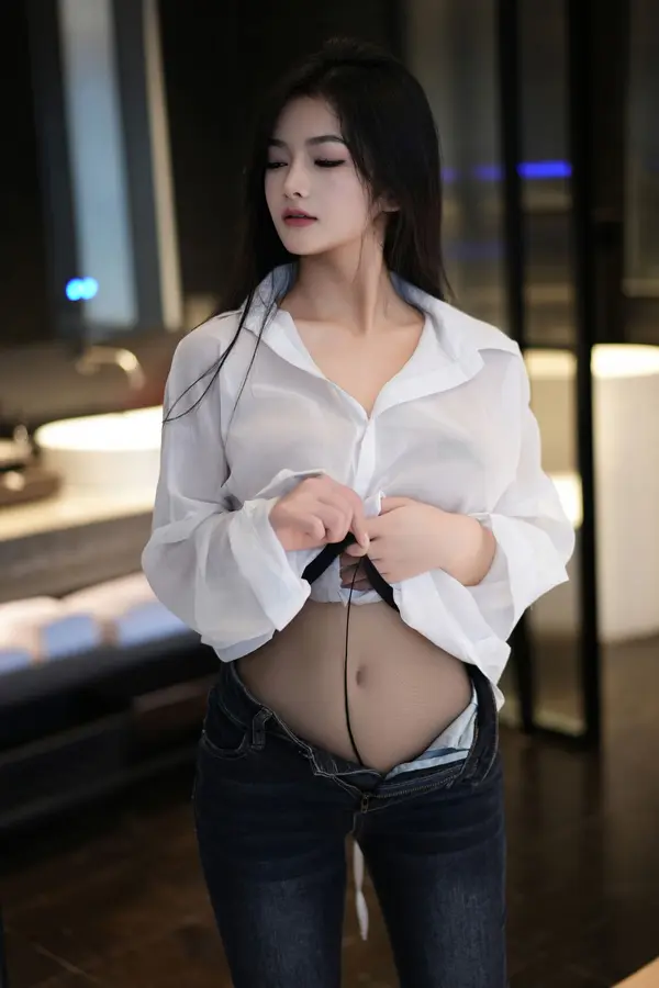 Vol. 07645 谭小灵《私购流出》(117P)