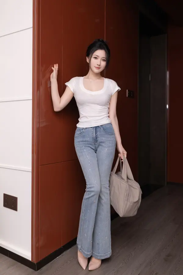 Vol. 10858 鱼子酱Fish《私购流出》(120P)