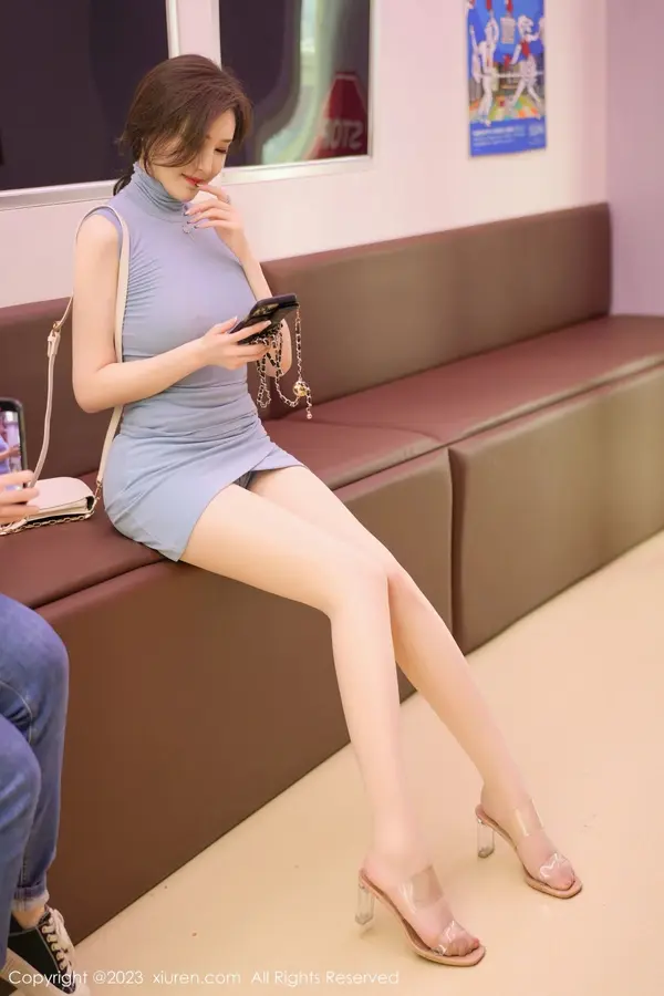 Vol. 06888 Carol周妍希(72P)