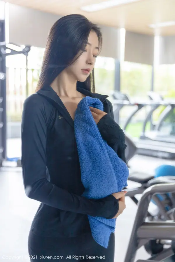 Vol. 04140 熊小诺(92P)