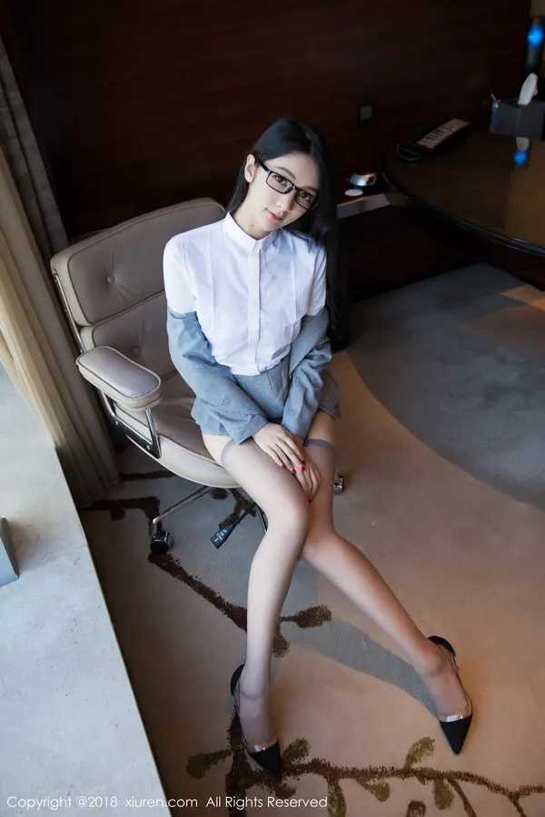 Vol. 01167 Angela小热巴(59P)