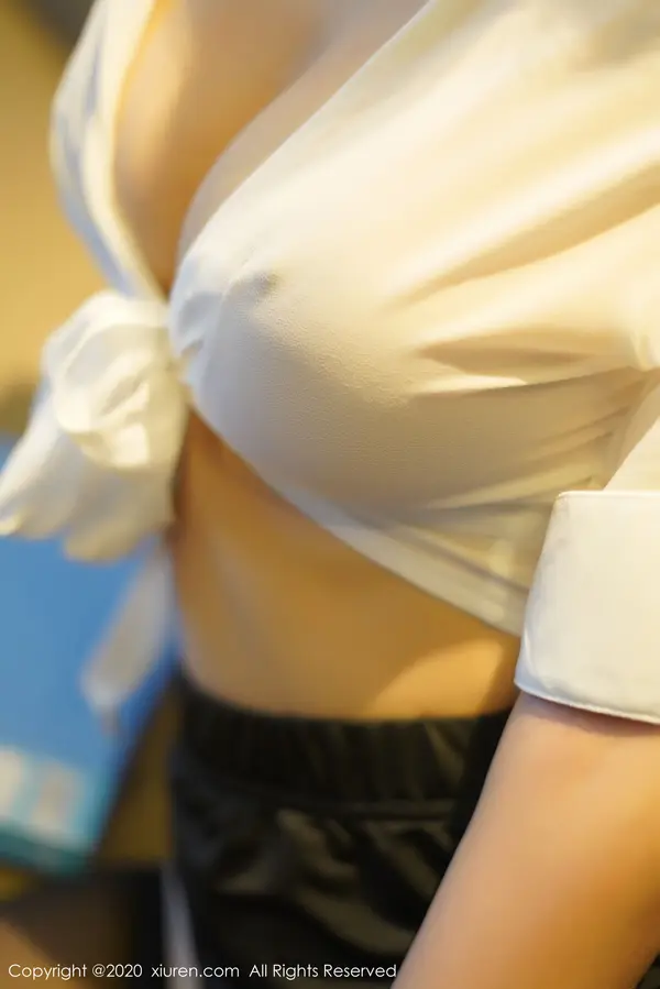 Vol. 02253 田小燕Vicky(51P)