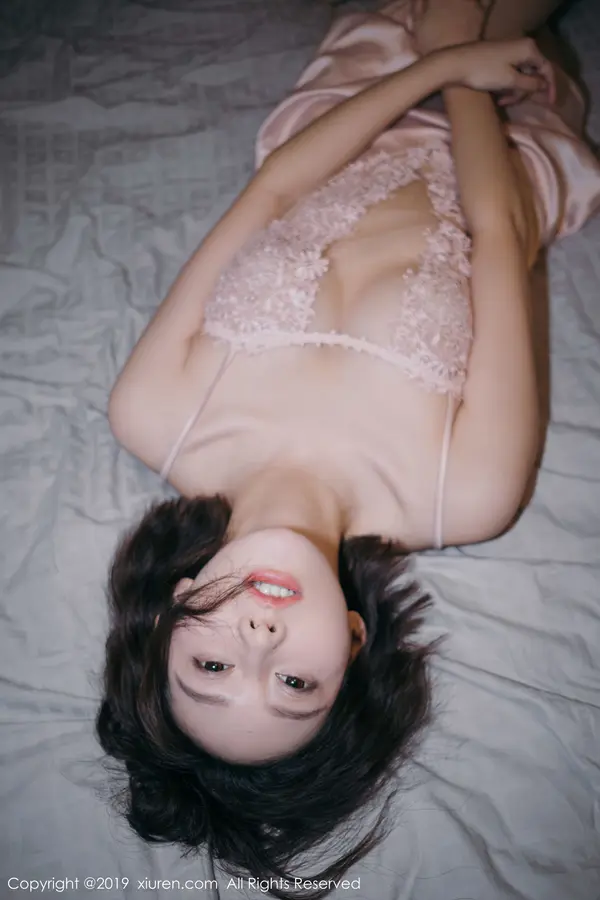 Vol. 01891 艺轩(53P)