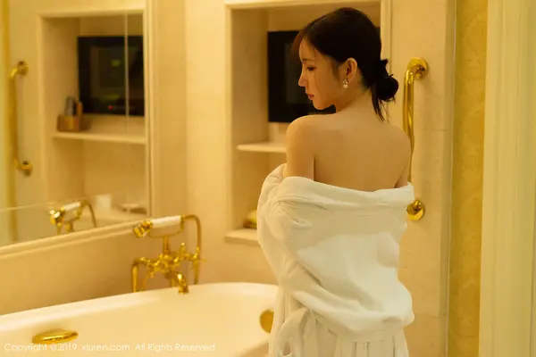 Vol. 01774 周于希Sandy(77P)