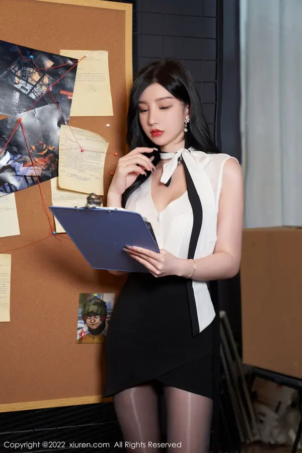 Vol. 05257 周于希Sally(77P)
