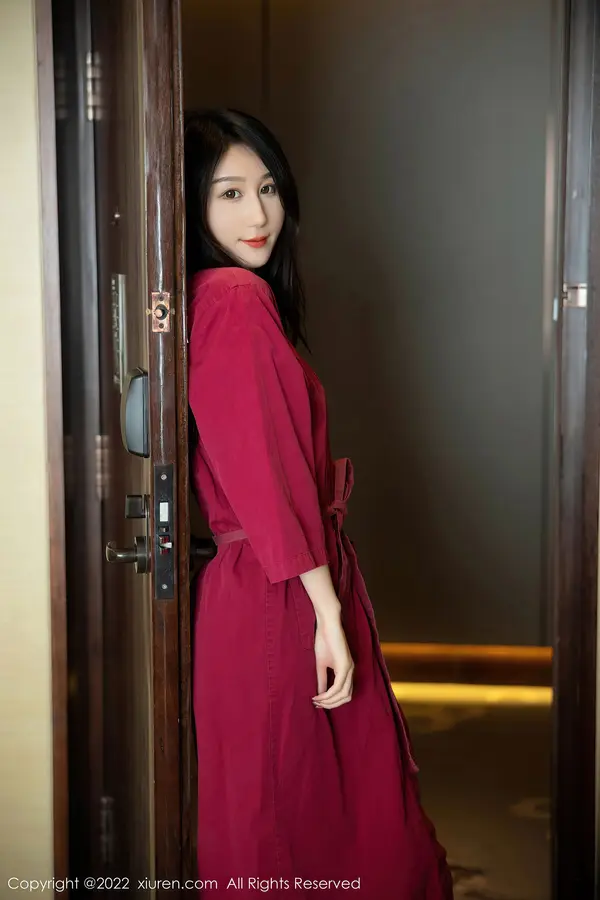 Vol. 05624 薇薇酱(81P)