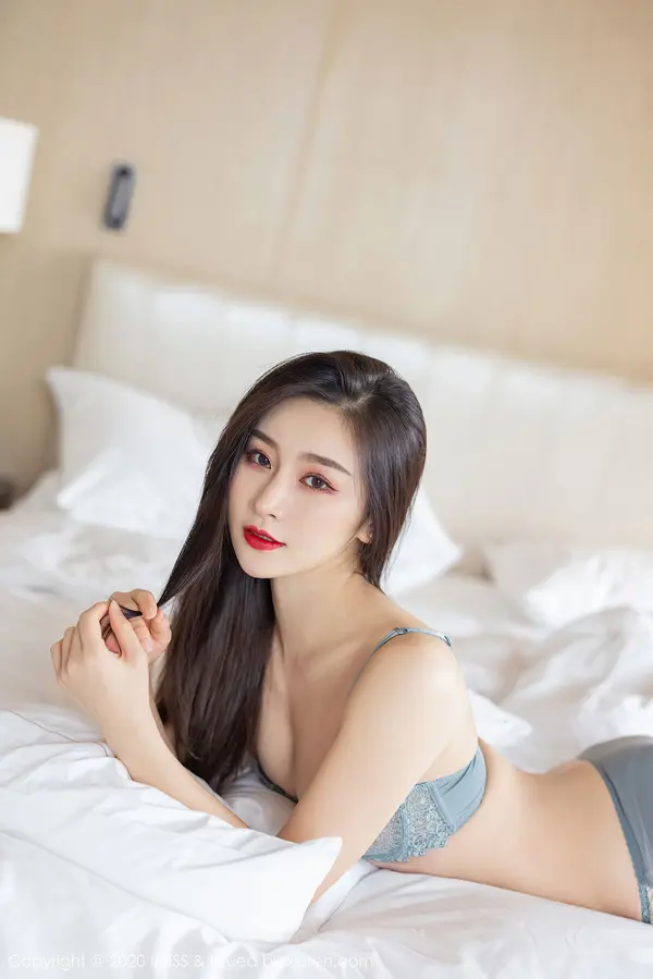 Vol. 0528 Vanessa(72P)