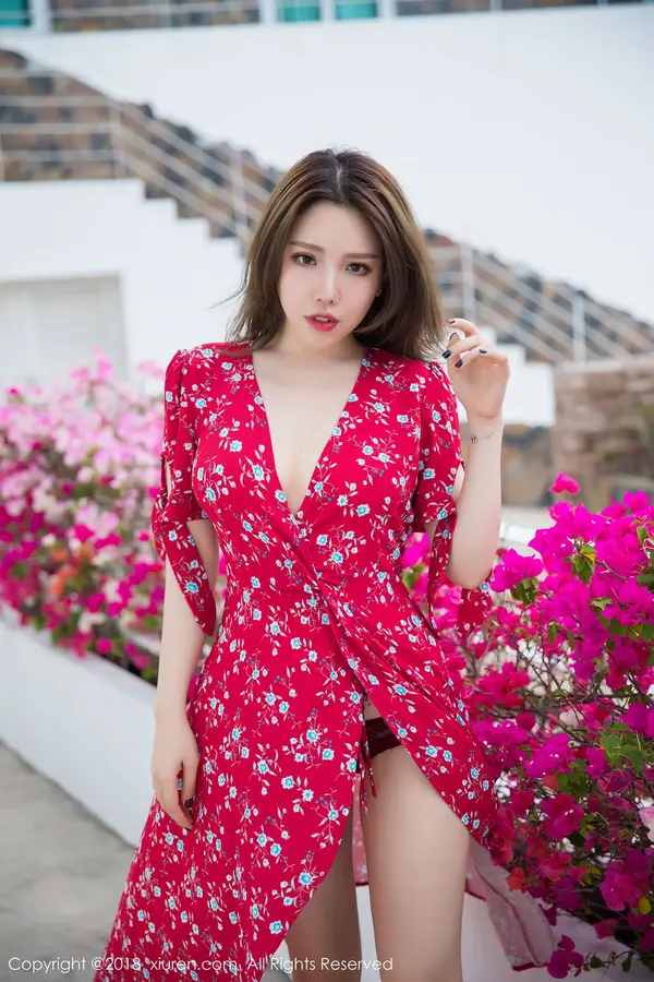 Vol. 01284 黄楽然(52P)