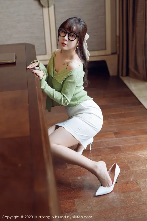 Vol. 0298 王雨纯(81P)