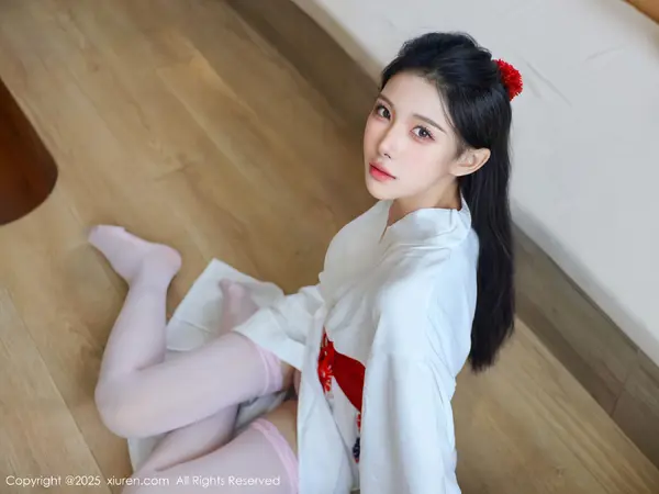 Vol. 10767 梨霜儿(84P)