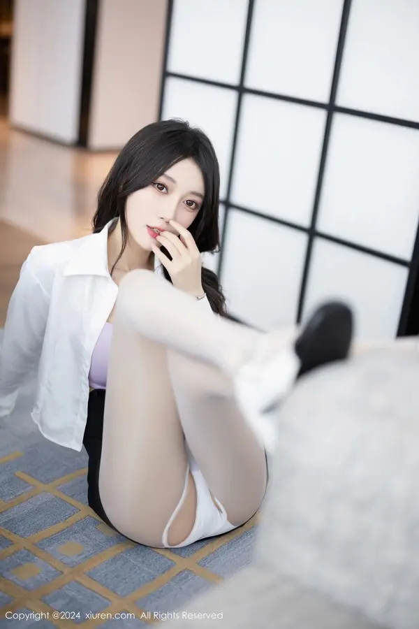 Vol. 08247 玥儿玥(83P)