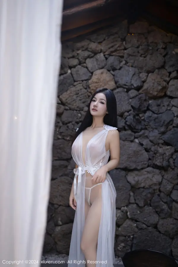 Vol. 08038 谭小灵(81P)