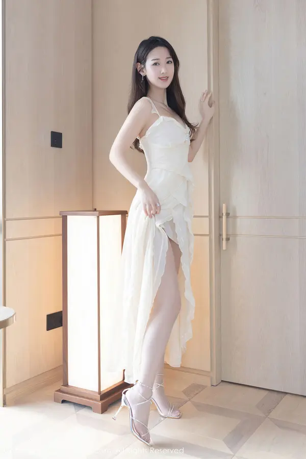 Vol. 04985 唐安琪(75P)