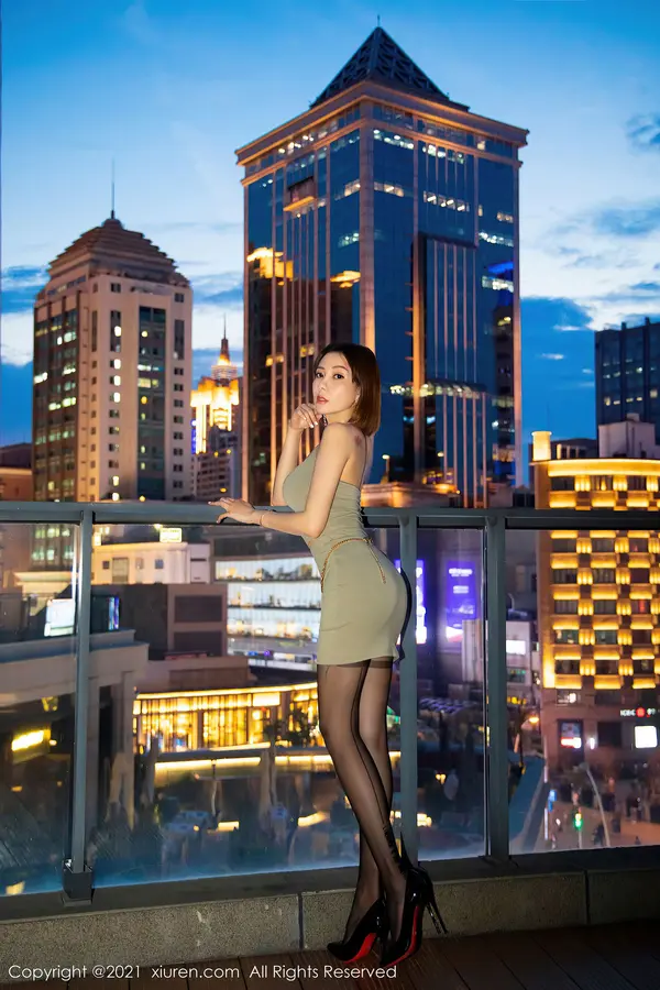 Vol. 03683 果儿Victoria(63P)