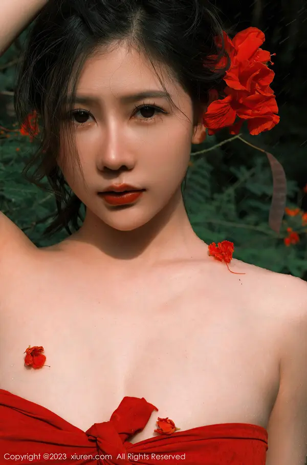 Vol. 06617 尹甜甜(52P)