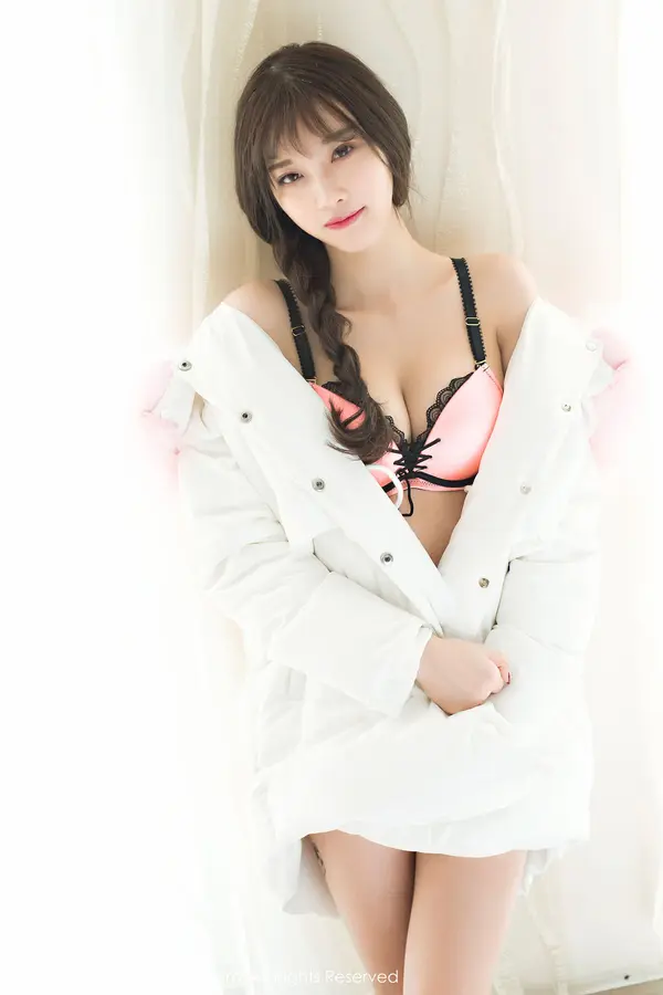 Vol. 00724 杨晨晨sugar(56P)