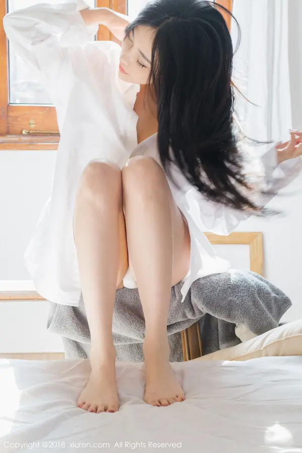 Vol. 01024 许诺Sabrina(83P)