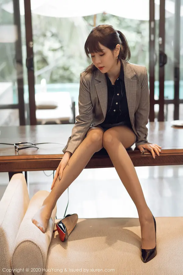Vol. 0300 王雨纯(79P)