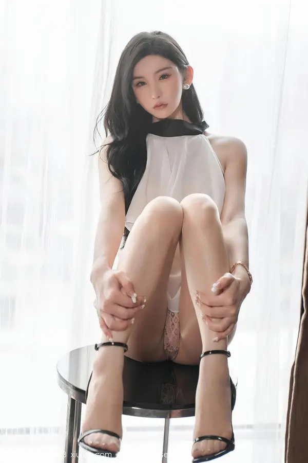 Vol. 06435 周于希Sally(84P)