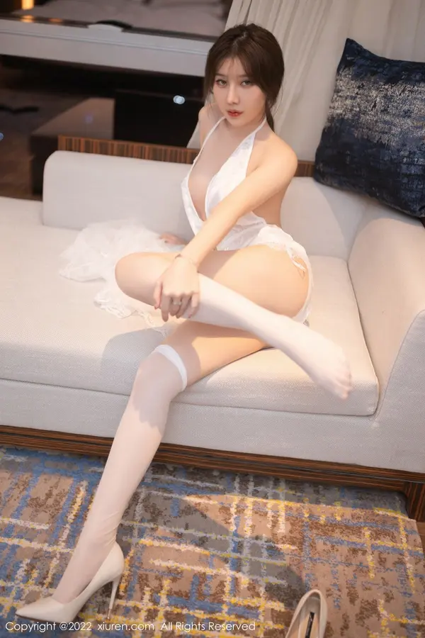 Vol. 04680 白幼幼(75P)