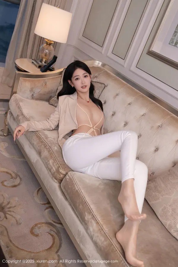 Vol. 11053 唐安琪(85P)