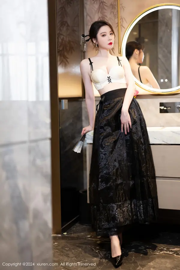 Vol. 08465 梦心玥(83P)