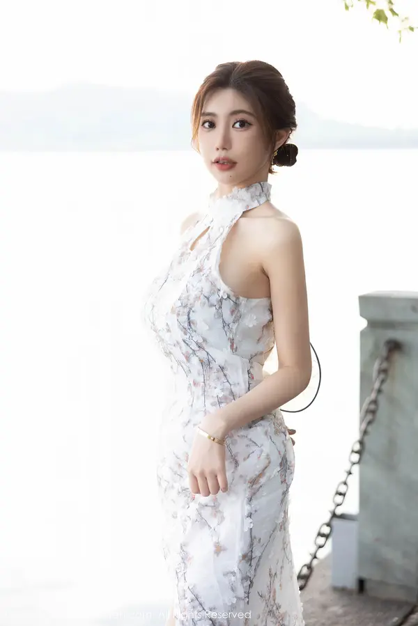 Vol. 05713 绮里嘉ula(99P)