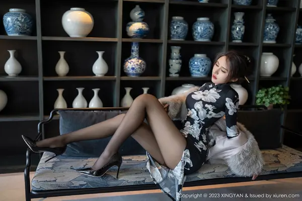 Vol. 0221 Emily尹菲(82P)