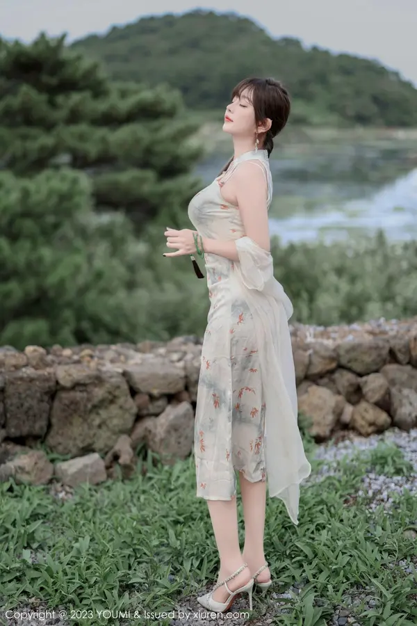 Vol. 0983 王雨纯(80P)