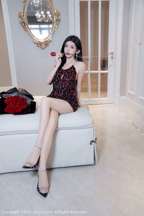 Vol. 06894 周于希Sally(83P)