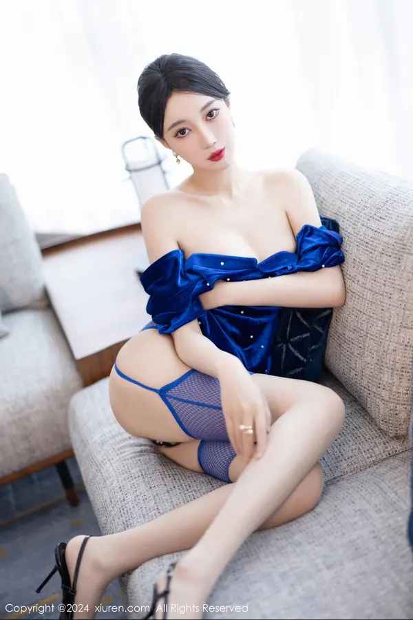 Vol. 08298 玥儿玥(81P)