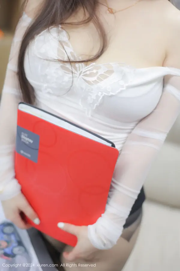 Vol. 08766 诗诗kiki(82P)