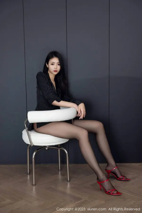 Vol. 06677 可乐Vicky(78P)